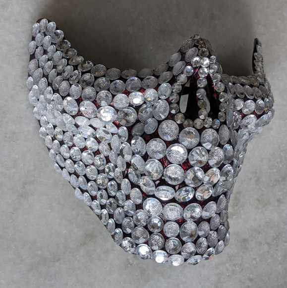 NEW Large Silver Embellished Halloween Face Mask - Picture 3 of 10